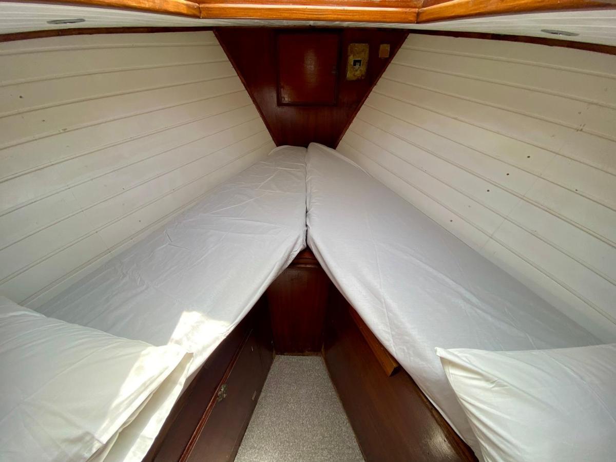 Fantastico Velero En Barcelona Hotel Sant Adria de Besos Exterior foto